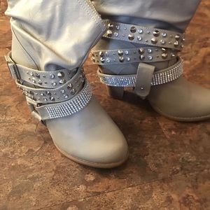 Women rhinestone studded boots